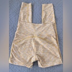Outdoor Voices Flow 7/8 Leggings in Sunset Yellow Striped Bottoms Size Small